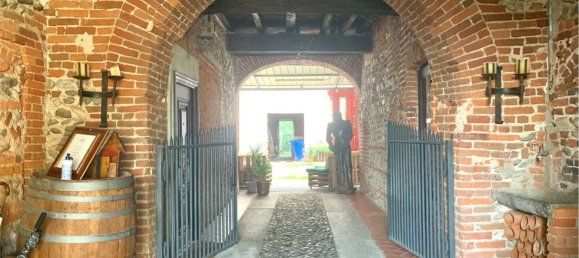 30 Schlafzimmer Haus in Momo, Italy, Nr. 335927 6