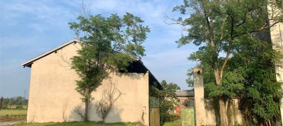 30 Schlafzimmer Haus in Momo, Italy, Nr. 335927 14