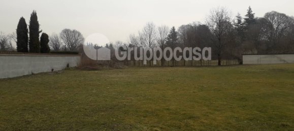 Terreno en Inveruno, Italy 911 m² No. 116435 3
