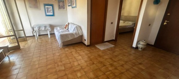 Пентхаус с 2 спальнями в Неттуно, Италия № 357047 3