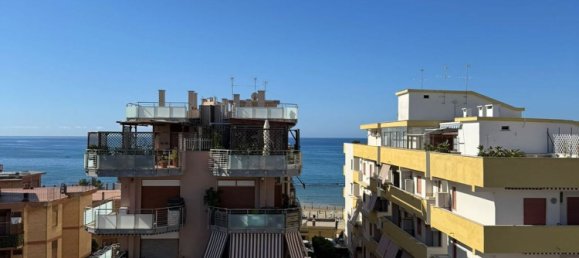 Пентхаус с 2 спальнями в Неттуно, Италия № 357047 19