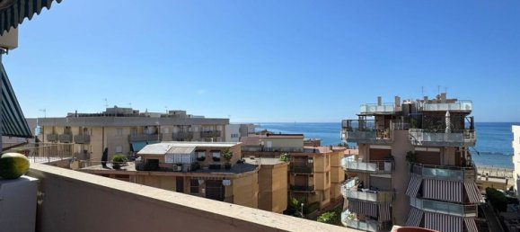 Пентхаус с 2 спальнями в Неттуно, Италия № 357047 6