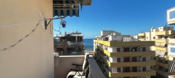 Пентхаус с 2 спальнями в Неттуно, Италия № 357047 48