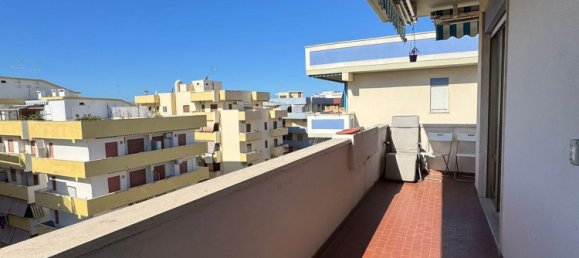 Пентхаус с 2 спальнями в Неттуно, Италия № 357047 32