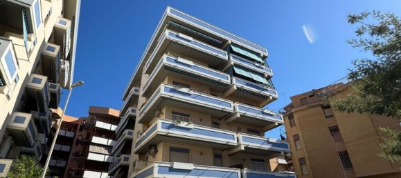 Пентхаус с 2 спальнями в Неттуно, Италия № 357047 34