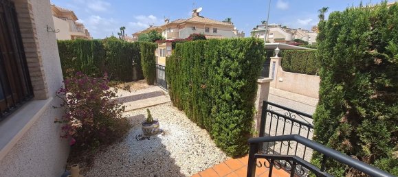 3 غرف نوم منزل في Alicante, Spain رقم 186380 6