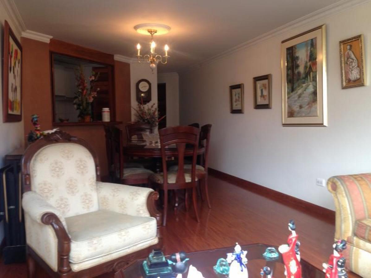 3 bedrooms House in Bogota, Colombia No. 13459