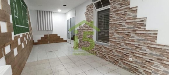 Imóvel comercial em Leon, Spain 101 m² N.º 80128 2