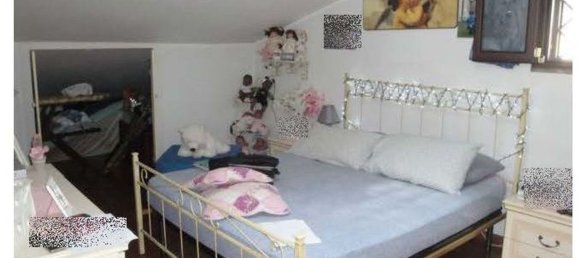 4 bedrooms Apartment in Rome, Italy No. 352538 3