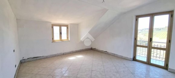 Квартира с 4 комнатами в Монсамполо дель Тронто, Италия № 218585 20