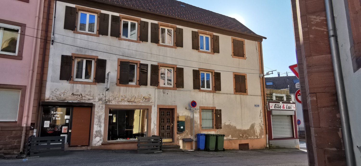 3 bedrooms Building in Rothau, France No. 86877