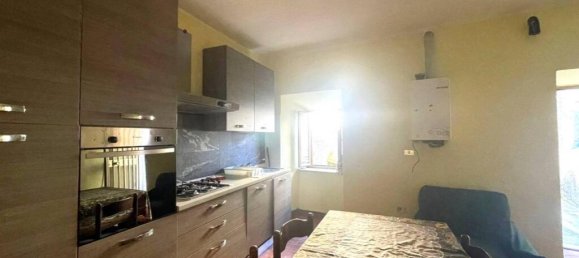 2 bedrooms Townhouse in Campoli Appennino, Italy No. 56448 8