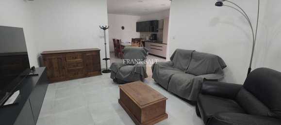 2 bedrooms Apartment in Naxxar, Malta No. 10972 3