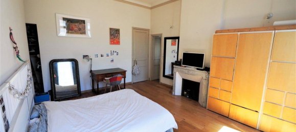 3 bedrooms Apartment in Toulon, France No. 329301 2