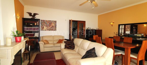 3 Schlafzimmer Haus in Corroios, Portugal, Nr. 102224 6