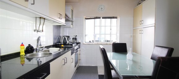 3 Schlafzimmer Haus in Corroios, Portugal, Nr. 102224 18