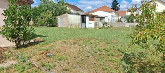 4 bedrooms House in Digoin, France No. 315873 2