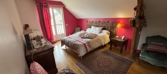 Casa de 3 dormitorios en Val-d'Oise, France No. 359090 8