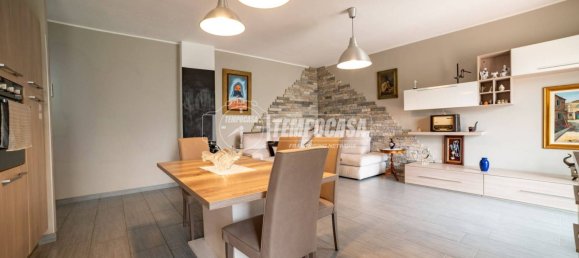 Apartamento de 2 dormitorios en Arona, Italy No. 302135 4