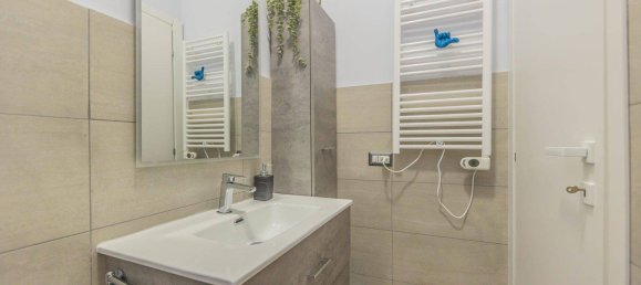 2 bedrooms Apartment in Rome, Italy No. 309271 4