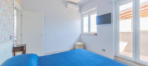 2 bedrooms Apartment in Rome, Italy No. 309271 3