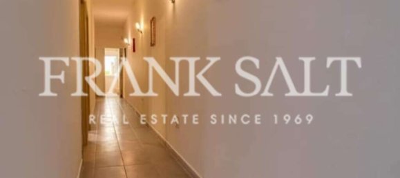 Apartamento de 4 dormitorios en Pieta, Malta No. 9651 9