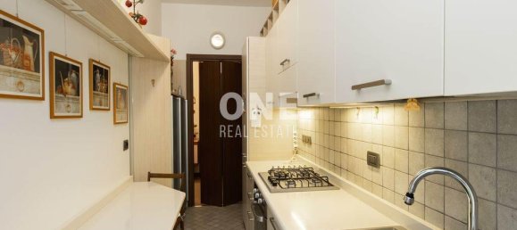 2 rooms Apartment in Milan, Italy No. 247775 6