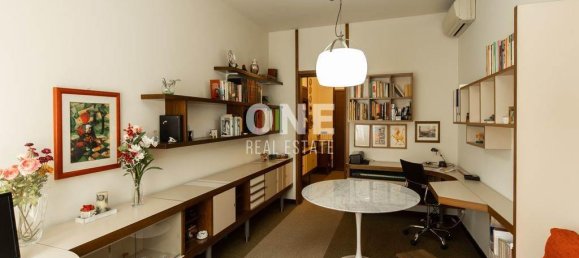 2 rooms Apartment in Milan, Italy No. 247775 10