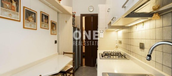 2 rooms Apartment in Milan, Italy No. 247775 7