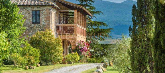 11 bedrooms Villa in Pienza, Italy No. 445 5