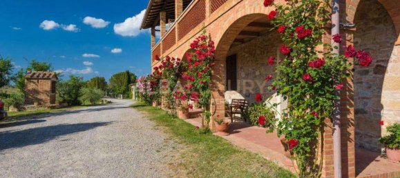 11 bedrooms Villa in Pienza, Italy No. 445 11