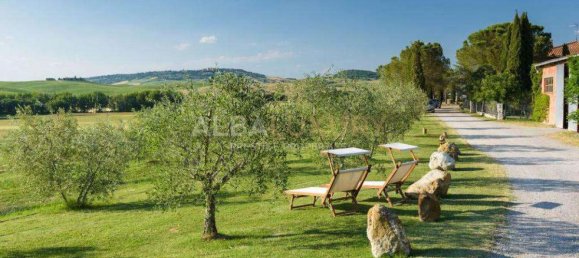 11 bedrooms Villa in Pienza, Italy No. 445 3