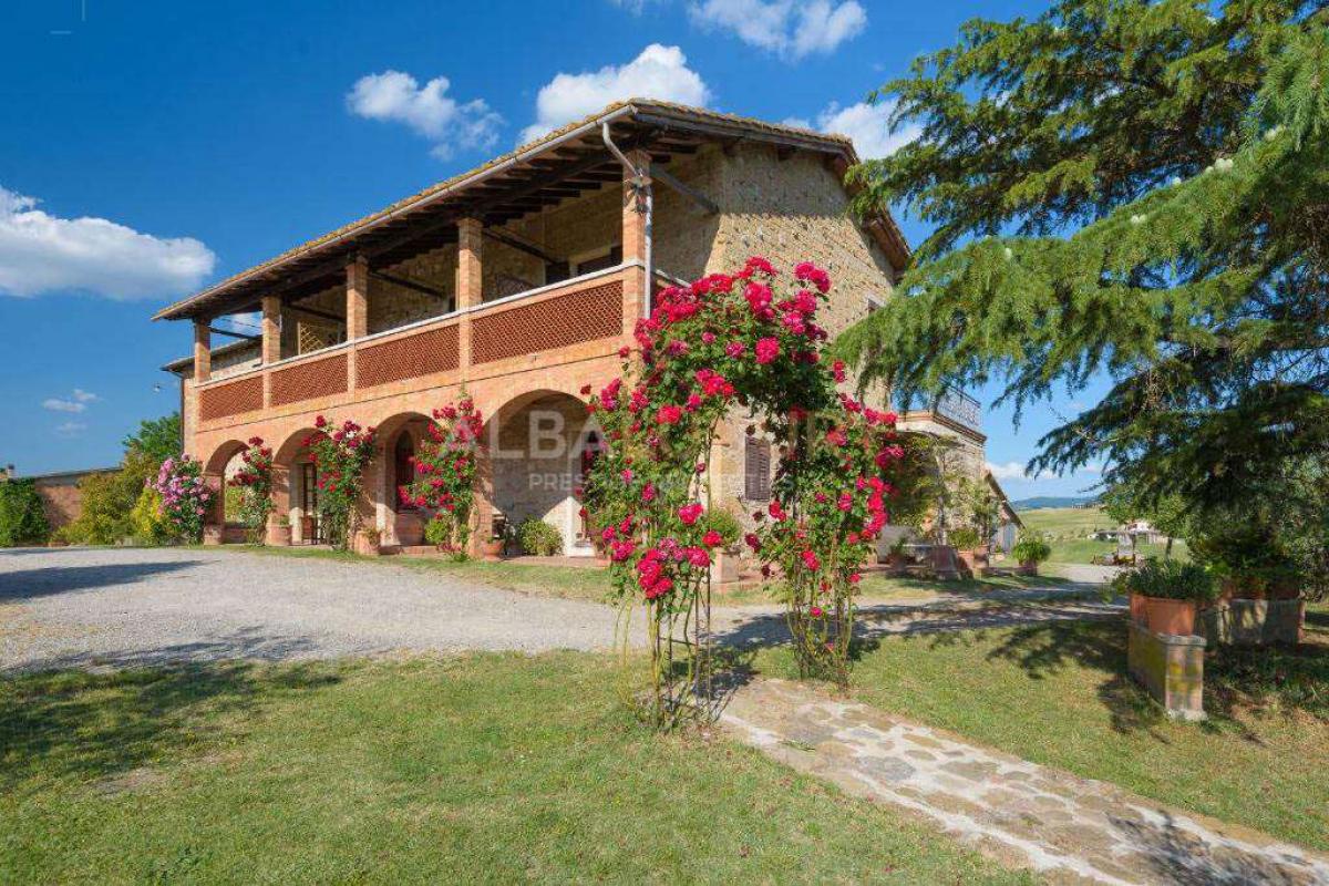 11 bedrooms Villa in Pienza, Italy No. 445