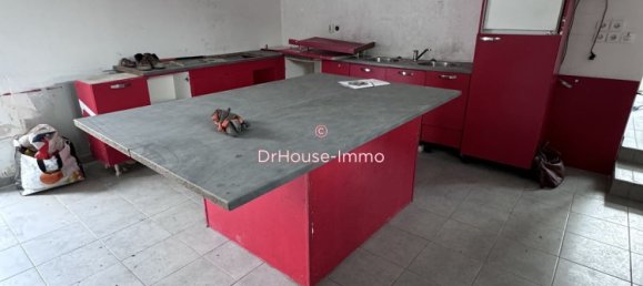 6 bedrooms House in Sains-les-Pernes, France No. 52634 3