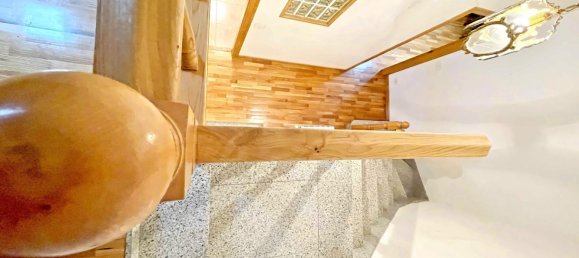  بناية في Lugo, Spain 184متر مربع رقم 49542 26