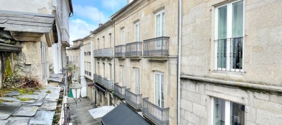 Gebäude in Lugo, Spain 184m², Nr. 49542 52