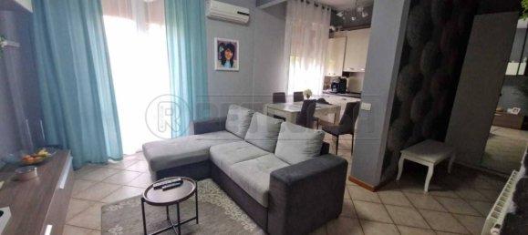 Квартира с 2 спальнями в Кремона, Италия № 379448 4