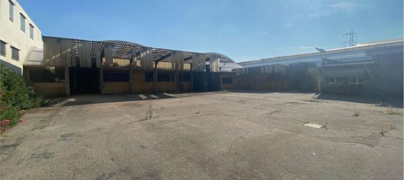 Lagerhaus in Limbiate, Italy 3700m², Nr. 64843 40