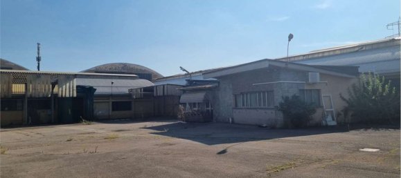 Lagerhaus in Limbiate, Italy 3700m², Nr. 64843 38