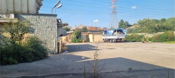 Lagerhaus in Limbiate, Italy 3700m², Nr. 64843 3