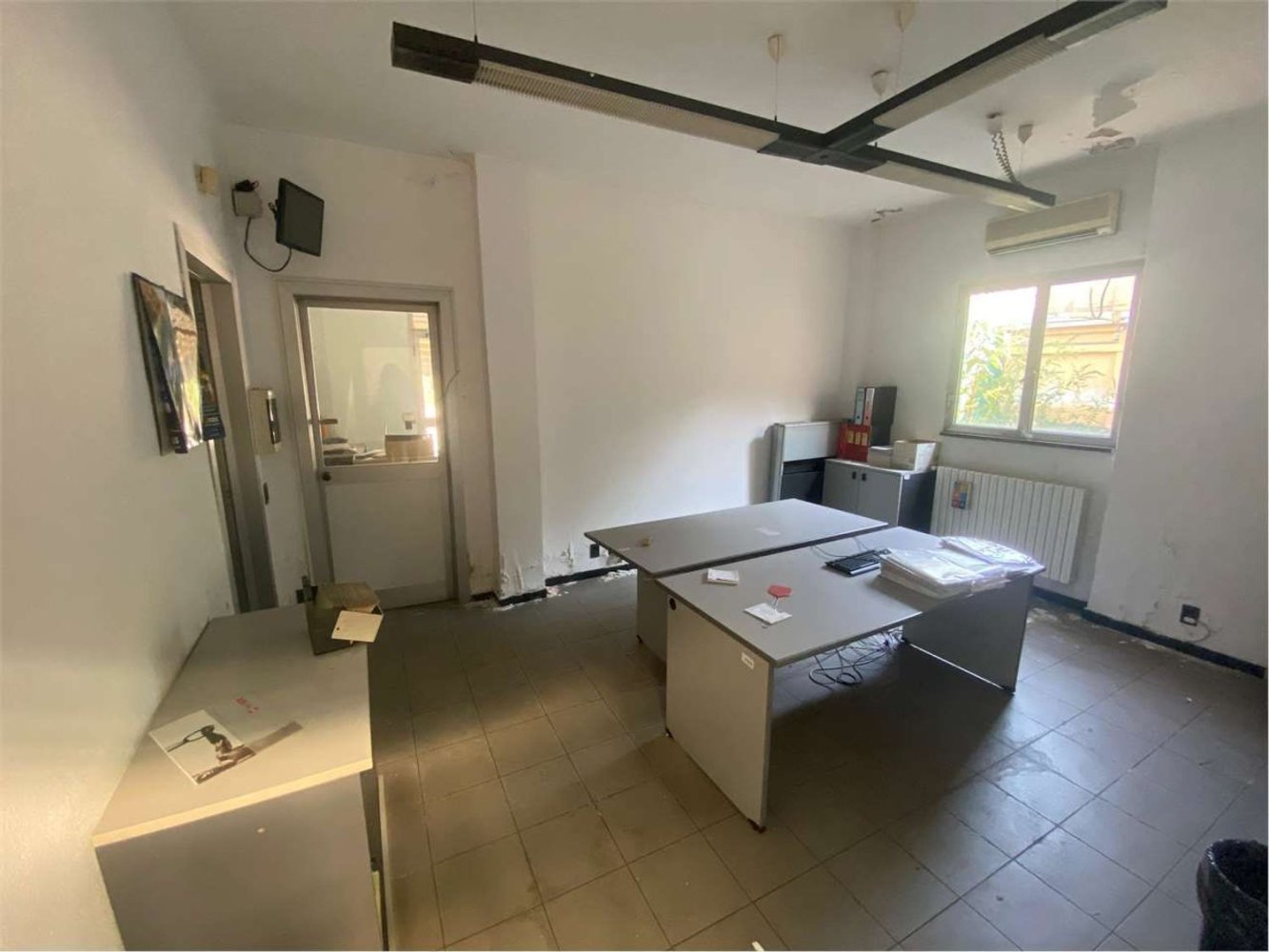 Lagerhaus in Limbiate, Italy 3700m², Nr. 64843