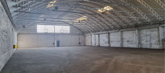 Lagerhaus in Limbiate, Italy 3700m², Nr. 64843 23