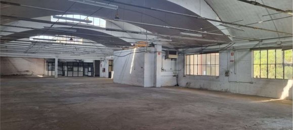 Lagerhaus in Limbiate, Italy 3700m², Nr. 64843 5