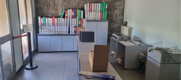 Lagerhaus in Limbiate, Italy 3700m², Nr. 64843 10