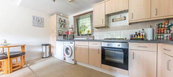 2 bedrooms Apartment in Whyteleafe, United Kingdom No. 12279 3