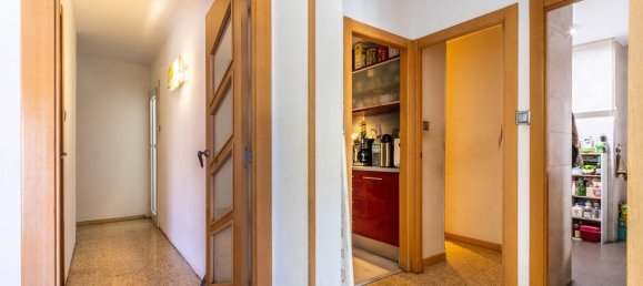 3 bedrooms Apartment in Terrassa, Spain No. 172295 6