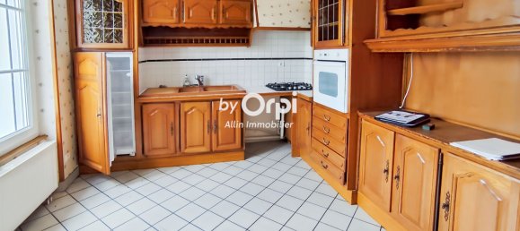 4-salle Maison à Montluçon, France No. 297380 3