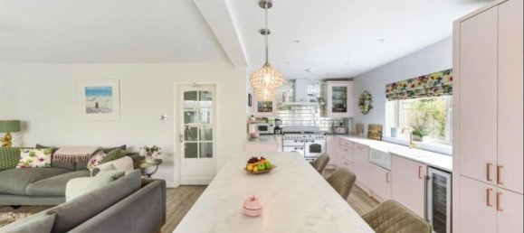 Casa de 4 dormitorios en Camberley, United Kingdom No. 10408 25