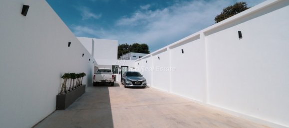 4 bedrooms Cafe / restaurant in Pattaya, Thailand No. 22950 25