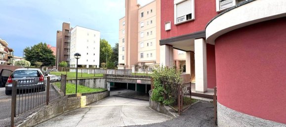 Garage in Vimodrone, Italy 13m², Nr. 260664 9